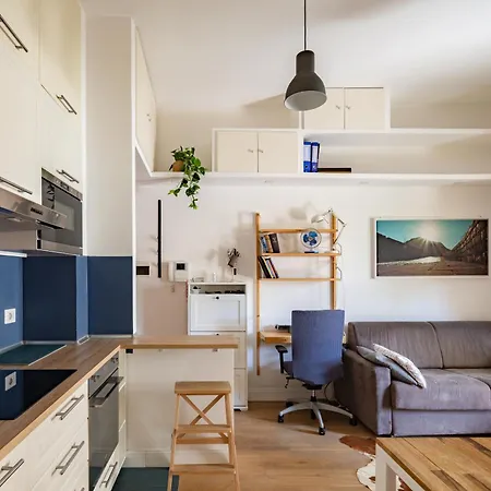 Apartment Pantanella House, 4 Persone, Terrazzo, Wi-fi, Porta Maggiore E San Giovanni, Metro C Per Il Centro E Tram Per La Stazione Termini