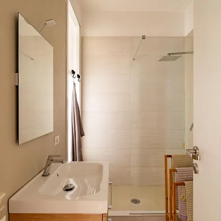 Pantanella House, 4 Persone, Terrazzo, Wi-fi, Porta Maggiore E San Giovanni, Metro C Per Il Centro E Tram Per La Stazione Termini Apartment *