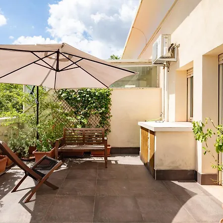 Pantanella House, 4 Persone, Terrazzo, Wi-fi, Porta Maggiore E San Giovanni, Metro C Per Il Centro E Tram Per La Stazione Termini Apartment *