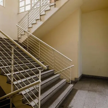 Pantanella House, 4 Persone, Terrazzo, Wi-fi, Porta Maggiore E San Giovanni, Metro C Per Il Centro E Tram Per La Stazione Termini Appartement